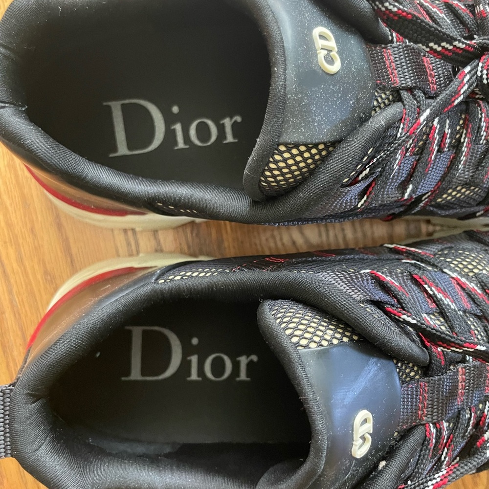 Dior B22 Sneakers - Picture 4 of 5